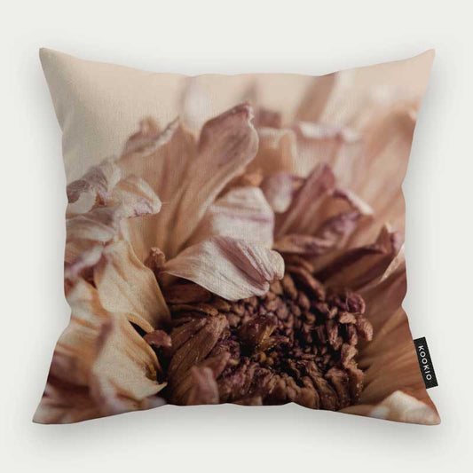 Sierkussen - Gedroogde chrysant