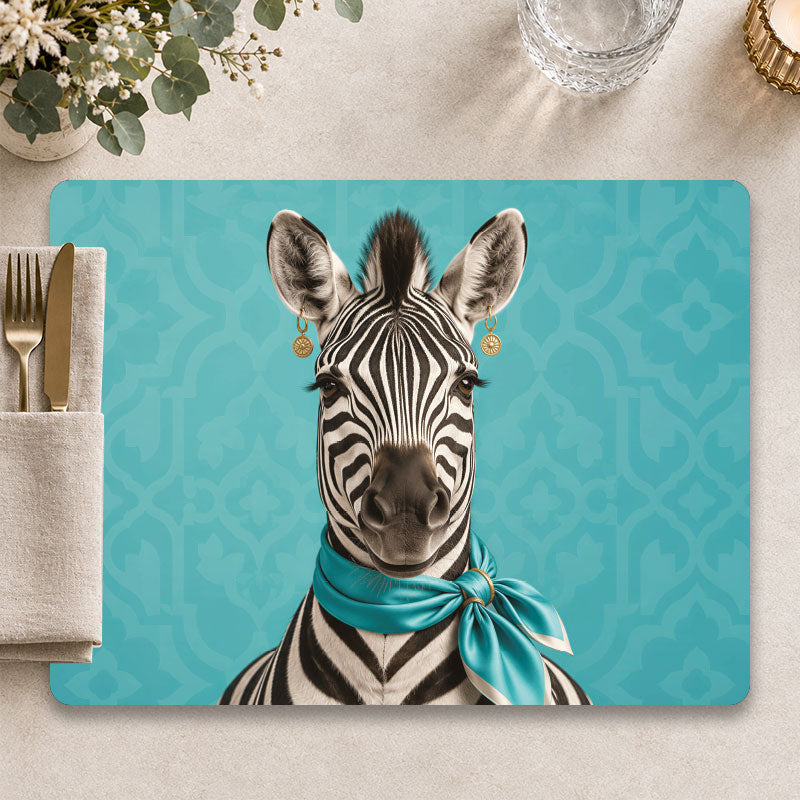 Zebra placemat The Jetsetter op een moderne mediterrane tafel