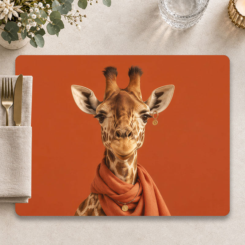 Giraffe placemat The Traveller in een warme mediterrane tafelpresentatie